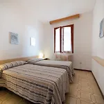 Innamorata * Capoliveri (Isola d'Elba)